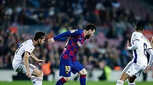 个篮板球 个篮板球